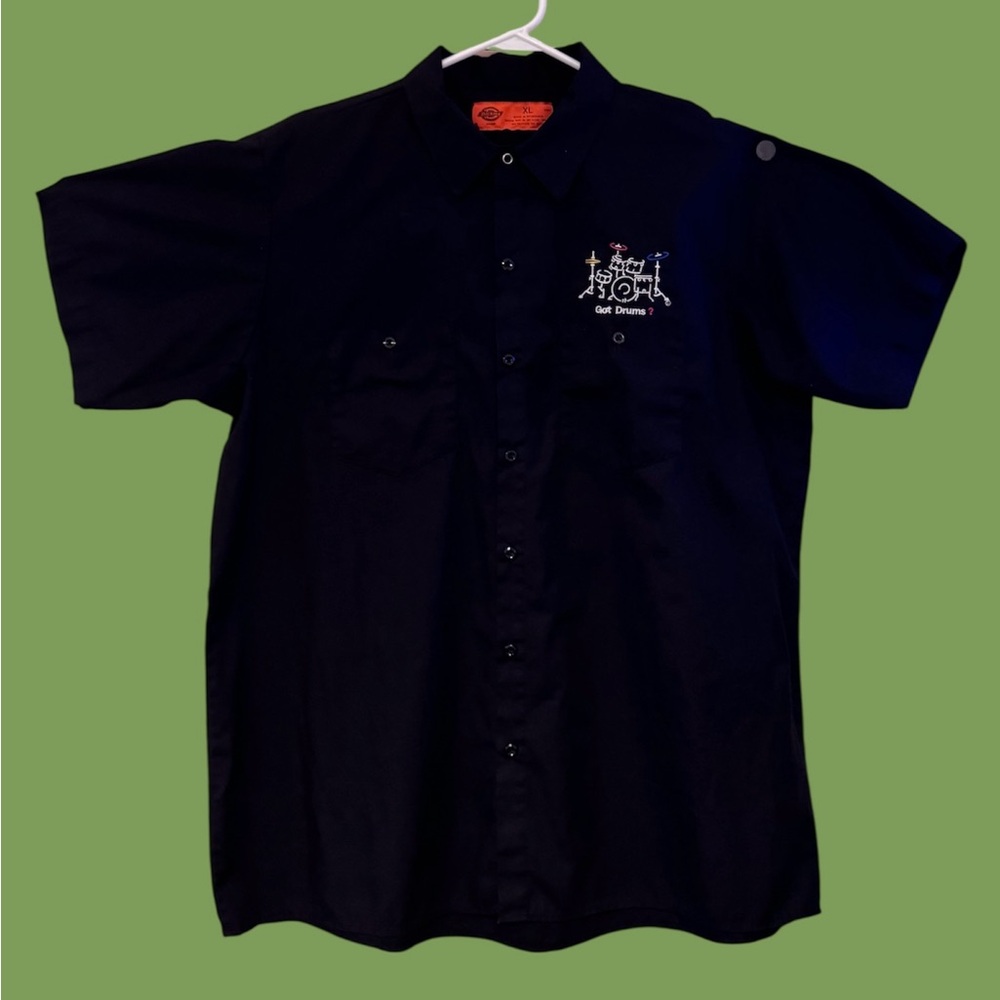 Men’s Custom Embroidered Dickies Short Sleeve Button Up Shirt - Size XL - EUC